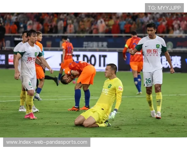 山东泰山对阵北京国安关键战役 上赛季两回合大比分交替出现